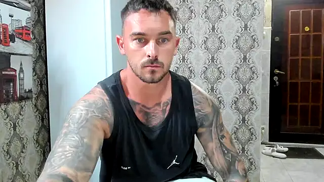 Jonmusclemaster's Webcam Show