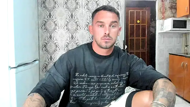 Webkamerová show Jonmusclemaster
