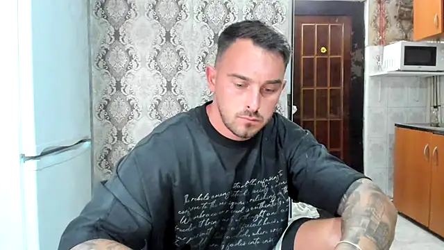 Show de Jonmusclemaster na webcam