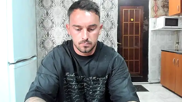 Jonmusclemaster Webcam show