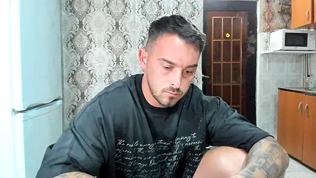 Jonmusclemaster Webcam show