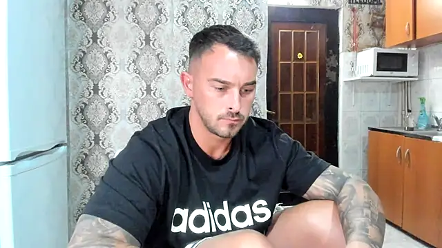 Jonmusclemaster Show Webcam