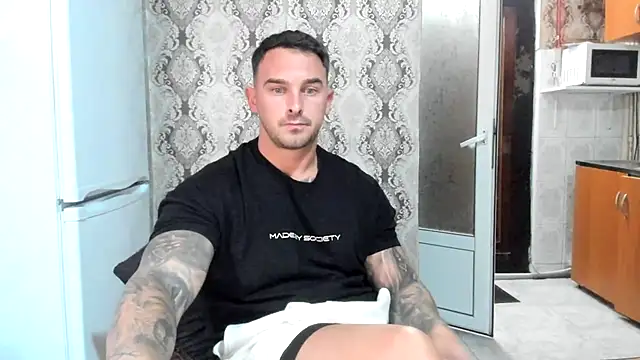 Jonmusclemaster Webcam show