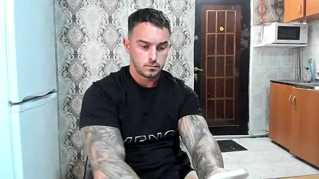 Jonmusclemaster Webcam show