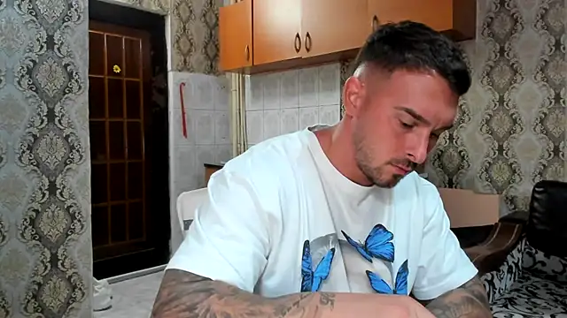Jonmusclemaster Webcam show