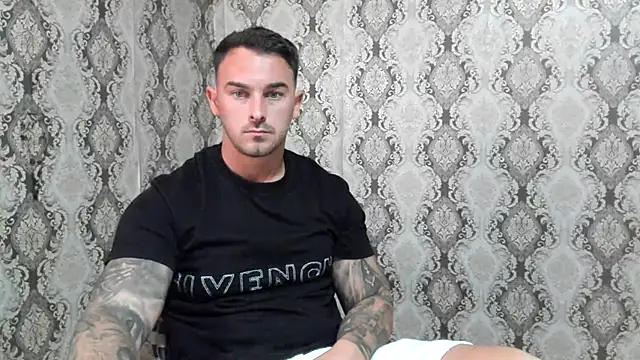 Jonmusclemaster Webcam show