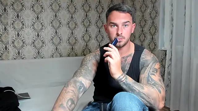 Webkamerová show Jonmusclemaster