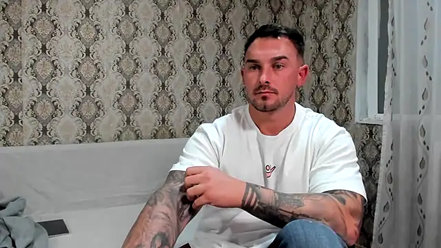 Jonmusclemaster's Webcam Show