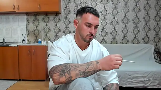 Jonmusclemaster Webcam show
