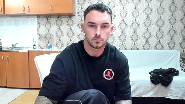 Jonmusclemaster 网络视讯表演