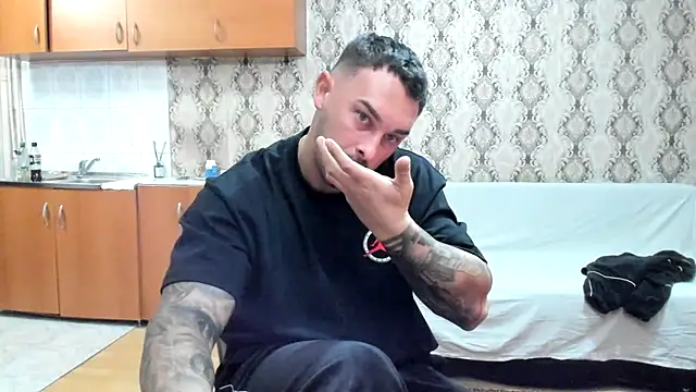 Jonmusclemaster Webcamshow