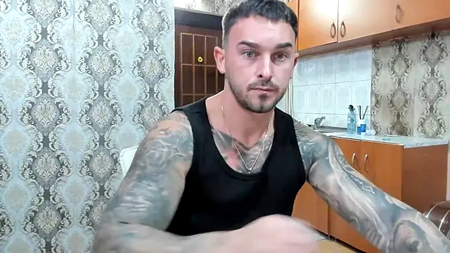 عرض كام Jonmusclemaster