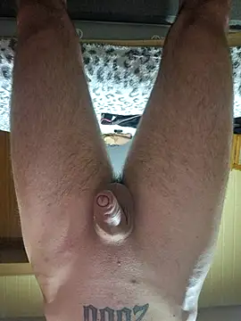Show modela baaadboy10 na web-kameri