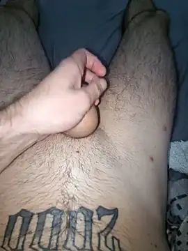 baaadboy10: διαδικτυακό σόου στην κάμερα