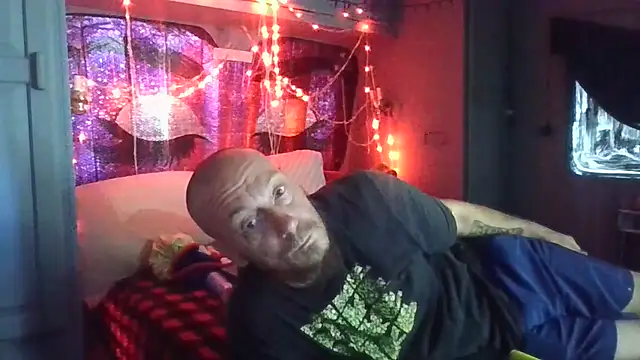 deepinnnnn Show in webcam