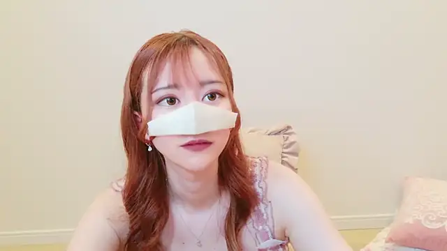 chat__MIYUのウェブカメラショー