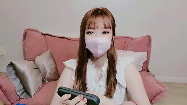 Chat XXX en directo de MIYU_CHANNEL