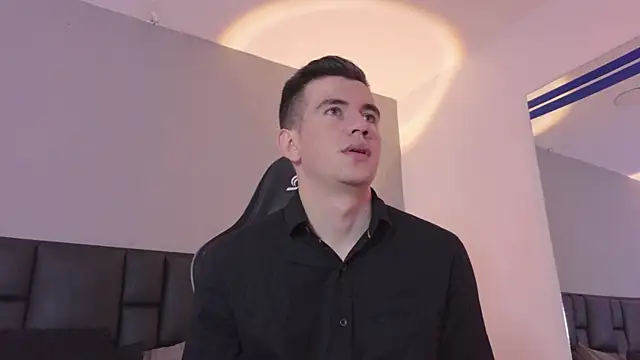 MikaelSlow Webcamshow