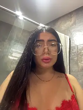 Mia_222 – live chatrum