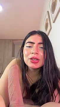Mia_222 – Live XXX-chat