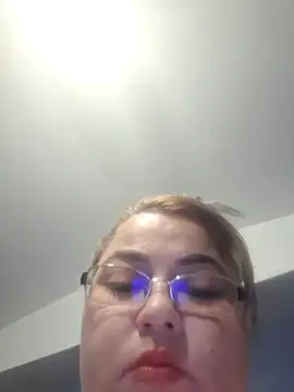 nikoleadina 现场XXX聊天