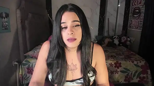 tattys_sexy's Webcam Show