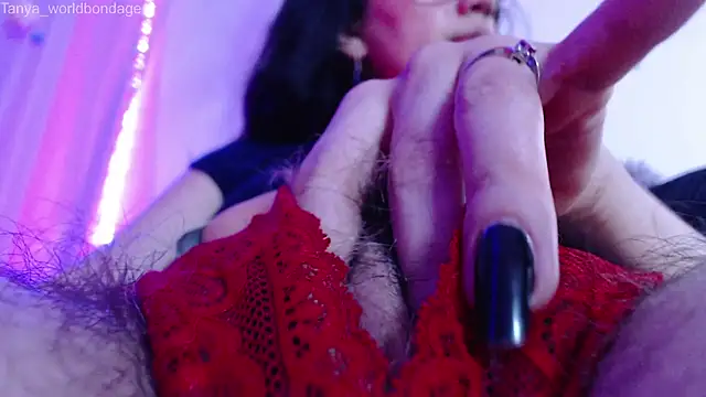 Tanya_WorldBondageのライブXXXチャット