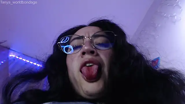 Tanya_WorldBondage's Live XXX Chat