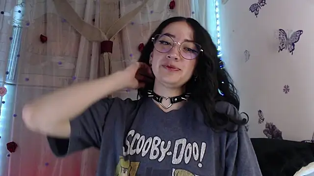 Tanya_WorldBondage's Live Chat Room