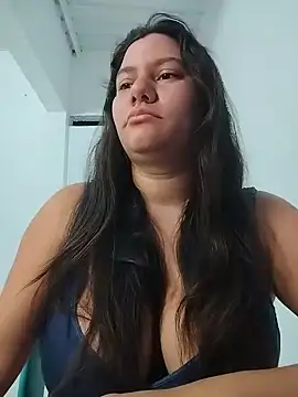 ariana_d20 Шоу с уебкамера