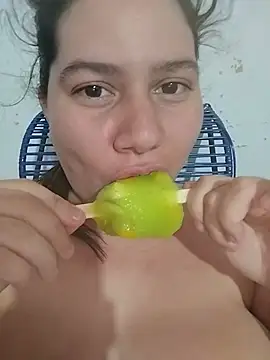 Pertunjukan Kamera Web ariana_d20