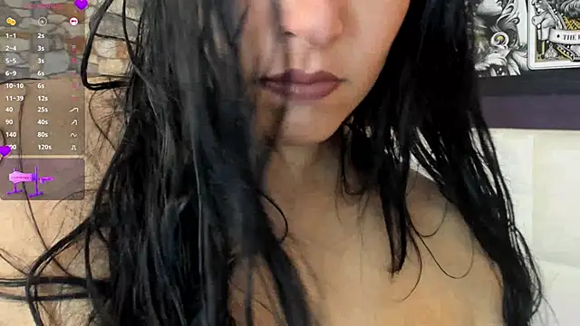 brithanyadams23's Live XXX Chat
