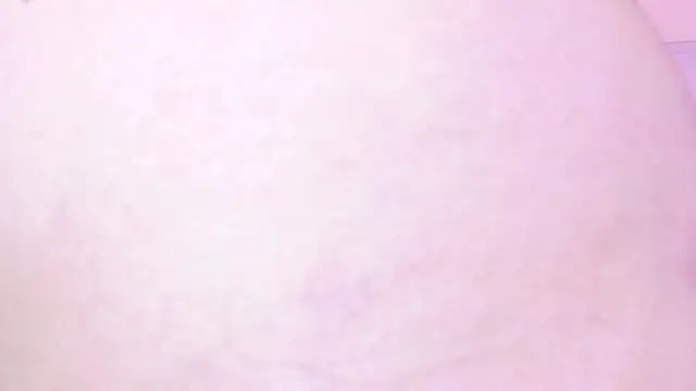 חדר צ'אט בשידור חי של AgathaLynx