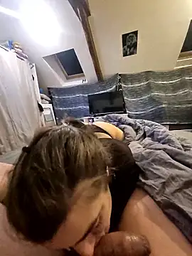 LoLa-69-X's Webcam Show