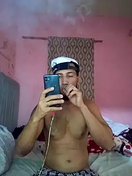 Migueltom12 Webcam show