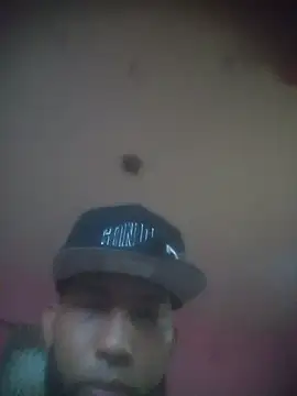 Migueltom12 Webcam show