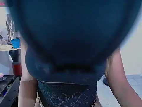 AntonetteBigCock's Webcam Show