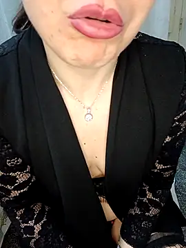 SexySweetPaola Webcam show