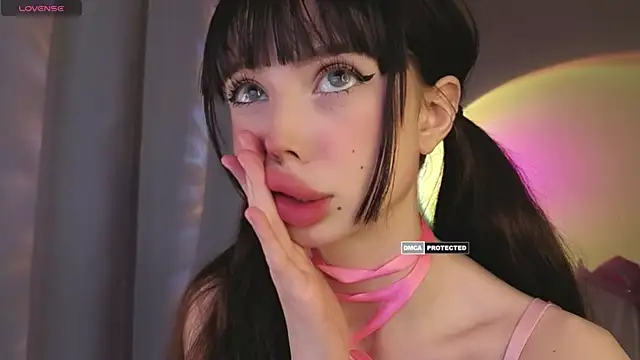 Jessie_Johns: онлайн-секс-чат