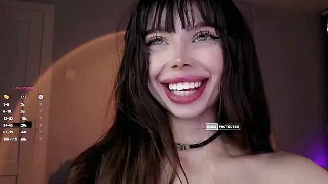 Jessie_Johns élő chatszobája