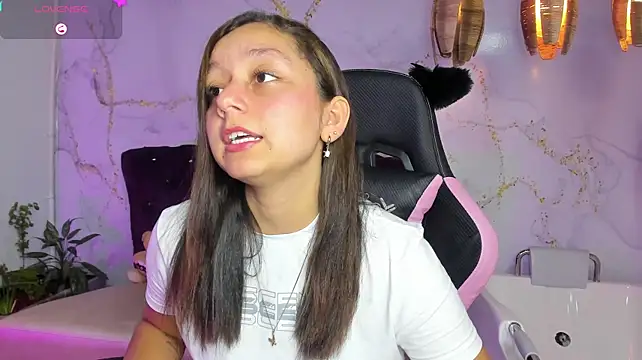 katy_sweet19's Live XXX Chat