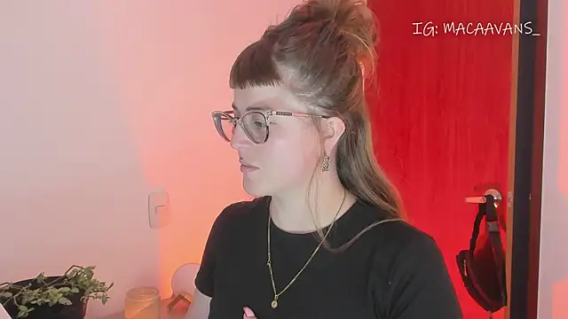 tekila__ live XXX chat