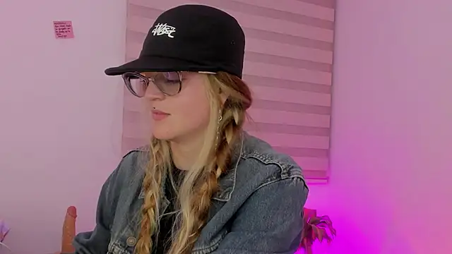 tekila__'s Live XXX Chat