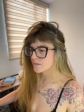 tekila__ Adlı Modelin Canlı XXX Sohbeti