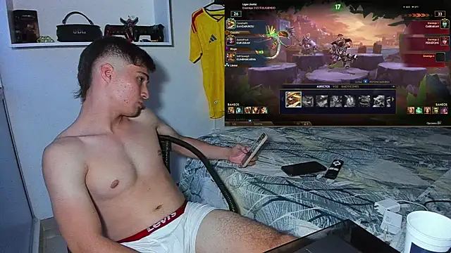 Naugthy_Patrick's Webcam Show
