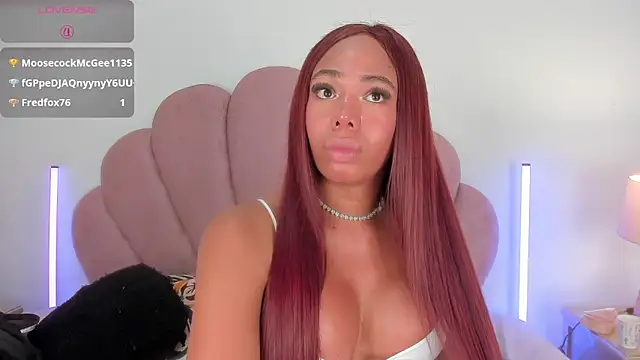 Nicole_Paradise's Webcam Show