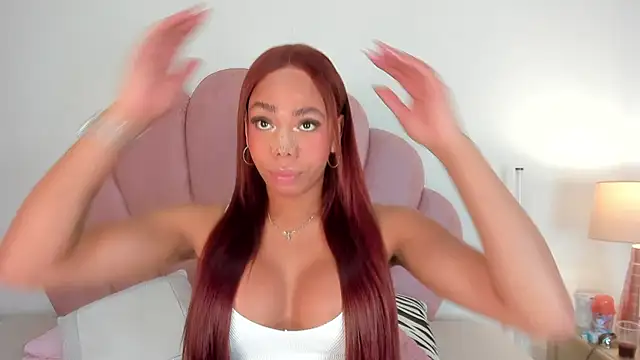 Nicole_Paradise's Webcam Show