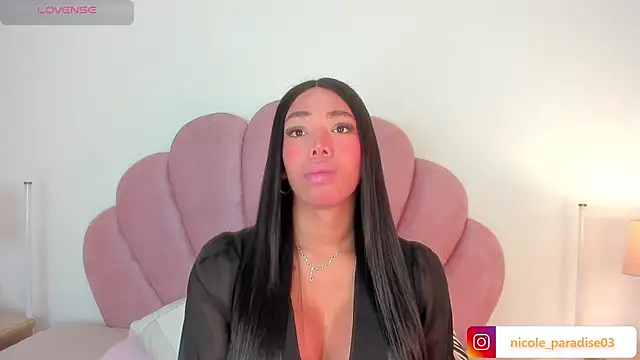 Webkamerová show Nicole_Paradise