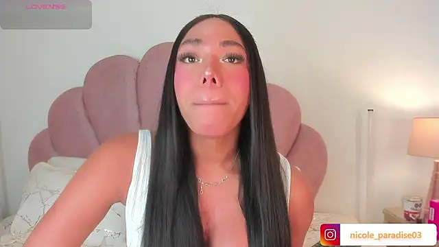 Nicole_Paradise: вебкам-шоу