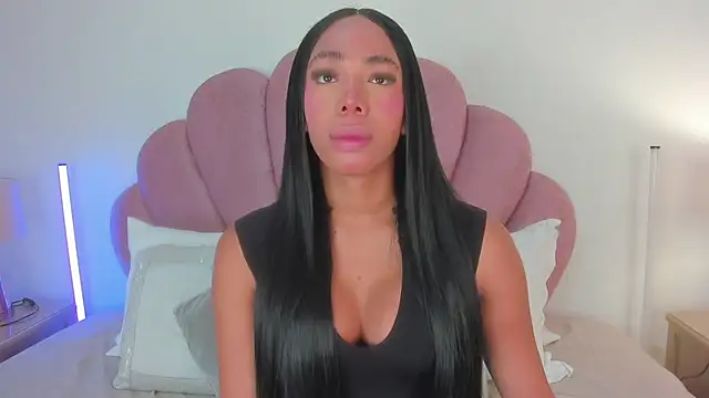 Show de Nicole_Paradise na webcam
